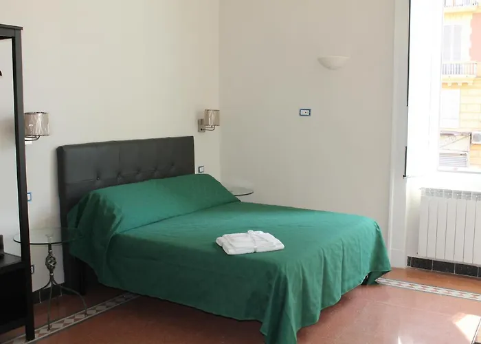 Mergellina 121 Apartment's 住宿加早餐酒店