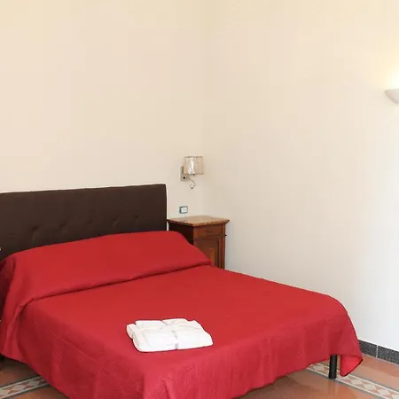 Mar - Mergellina Apartment'S Rooms Oda ve Kahvaltı