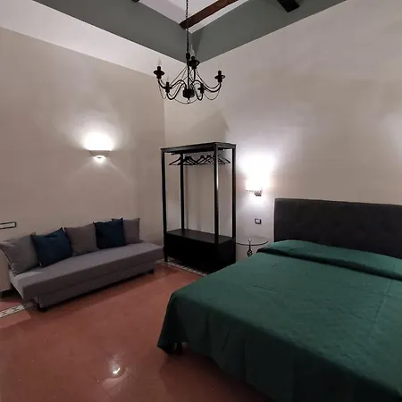 Mar - Mergellina Apartment'S Rooms Neapol